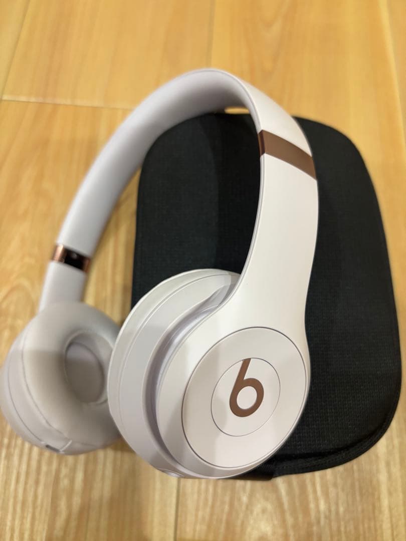 Beats Solo 4 ヘッドフォン クラウドピンク ワイヤレス