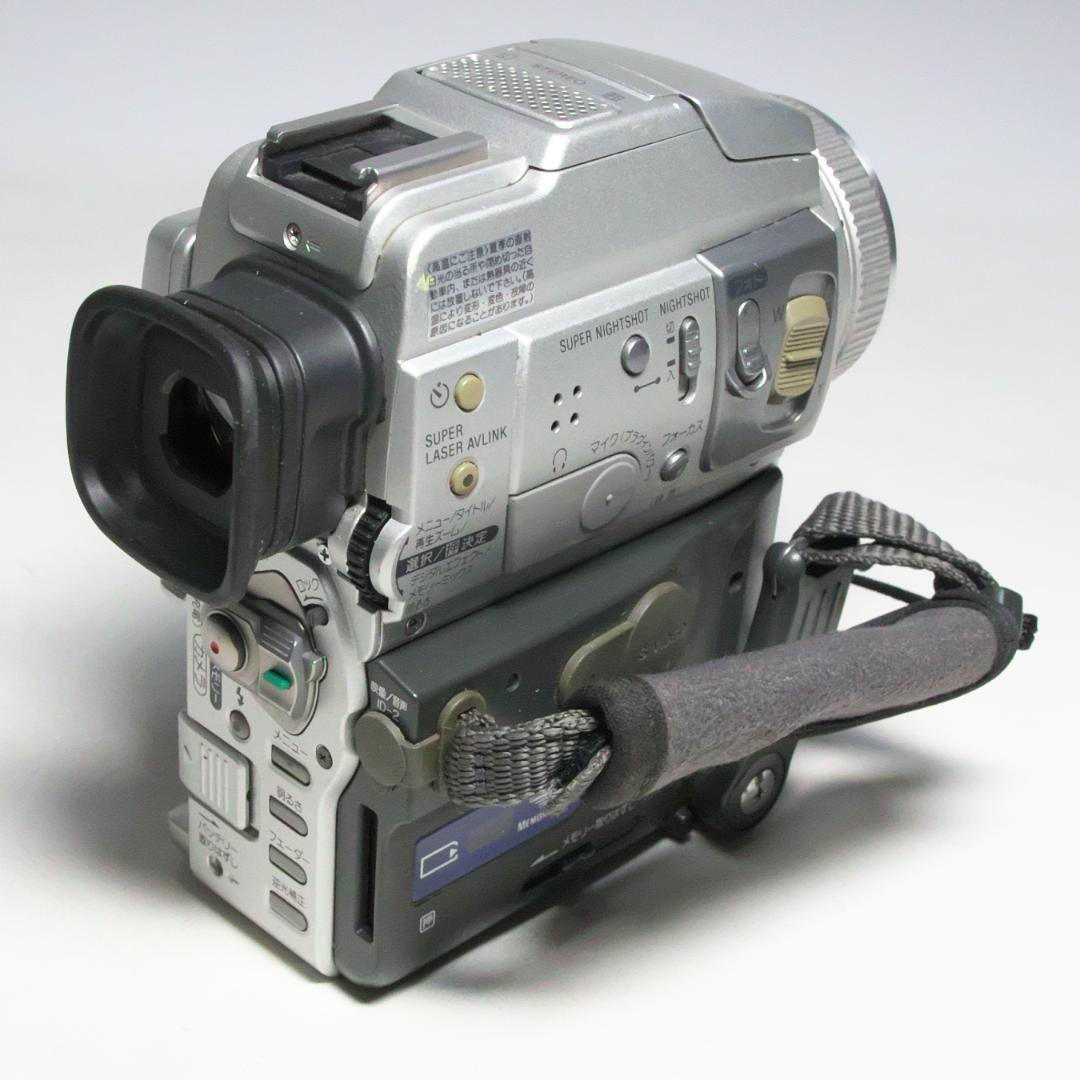ビデオカメラ Sony Handycam DCR-PC110 miniDV
