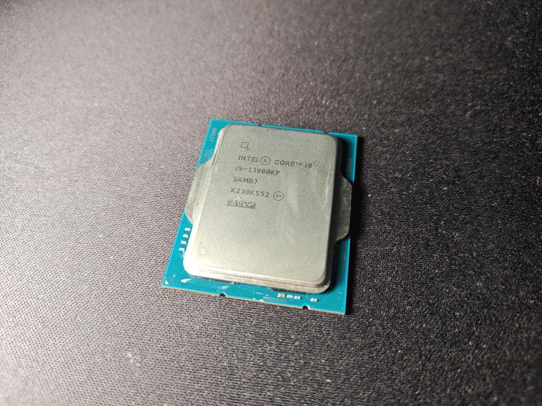 I9 13900KF + ASRock Z790 2点セット