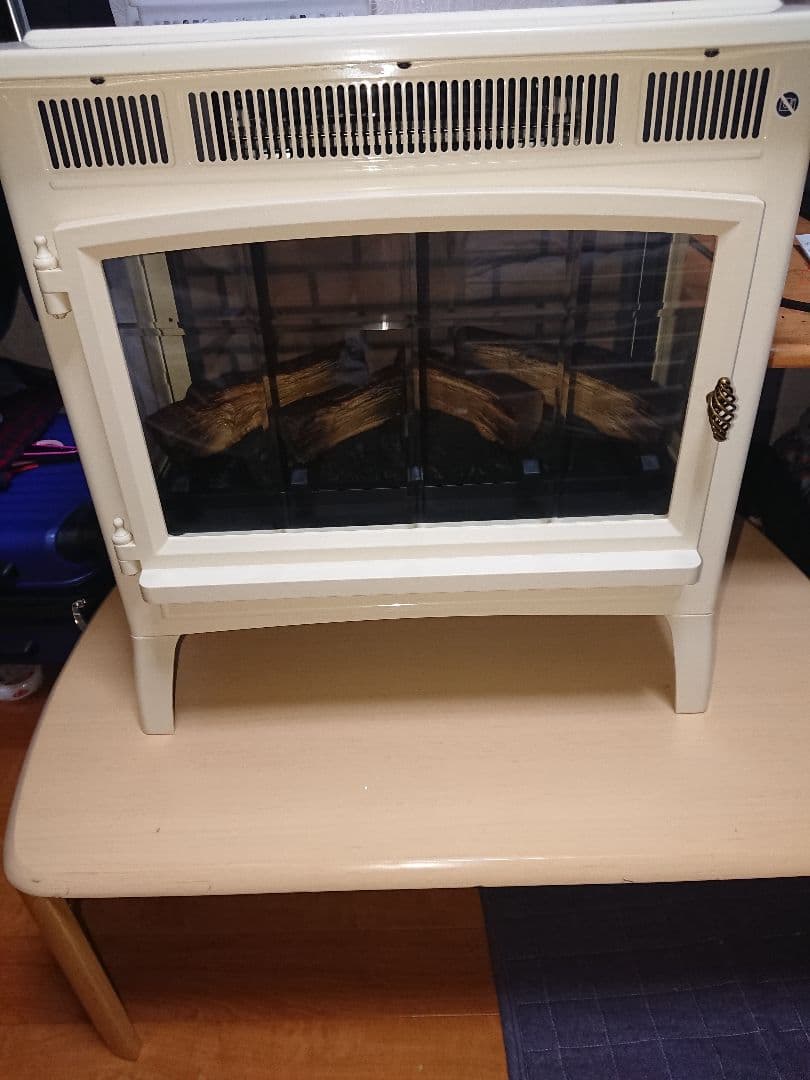 暖炉型電気温風機アンティーク。