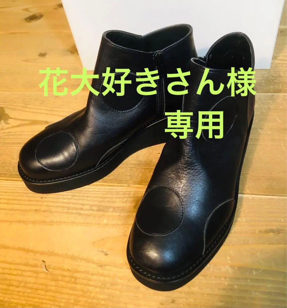 Qreal ★ ドット柄デザインショートブーツ革靴（新品タグ付）