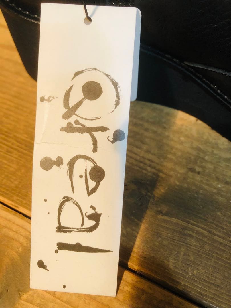 Qreal ★ ドット柄デザインショートブーツ革靴（新品タグ付）