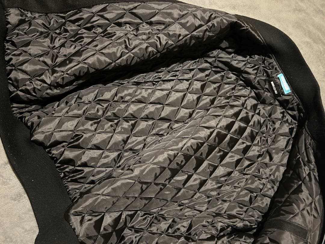 ICECREAM × WIND AND SEA コラボ スタジャン