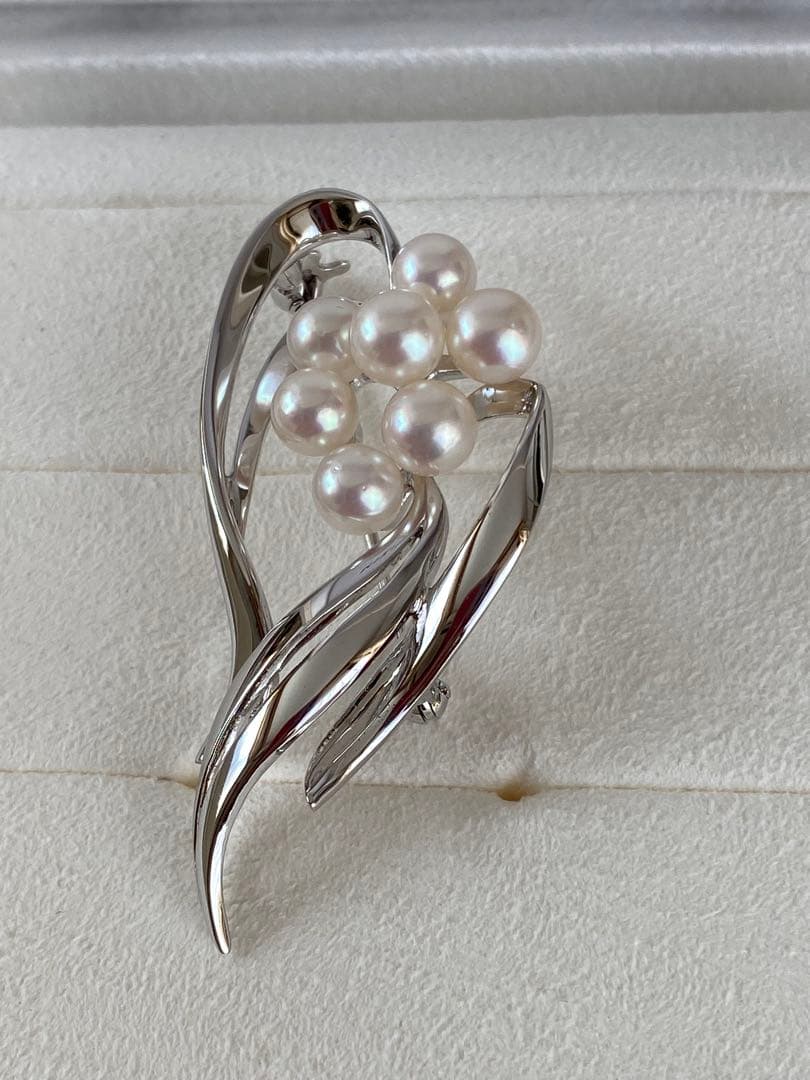 【美品】ミキモトブローチ