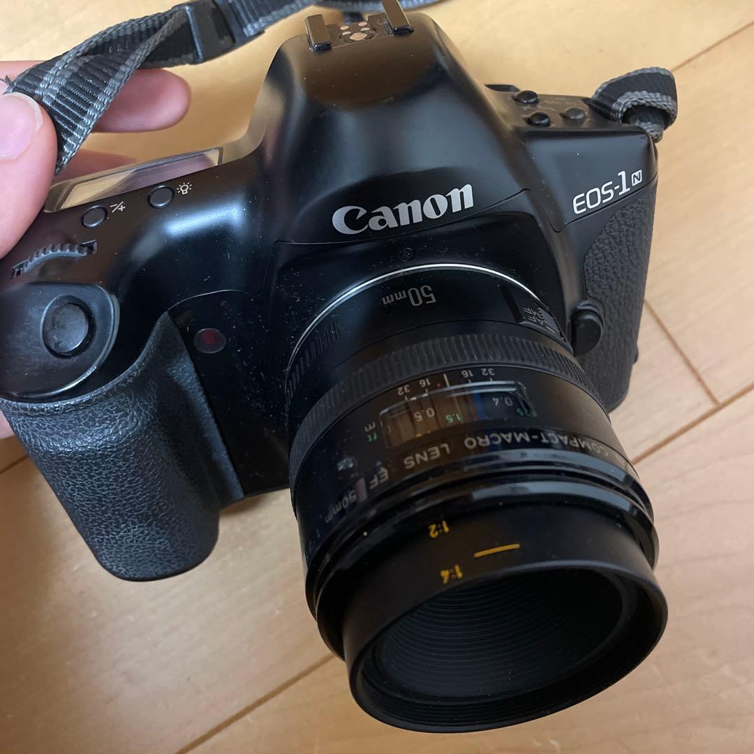 Canon EOS-1N 一眼レフカメラ + EF50mm f2.5 macro