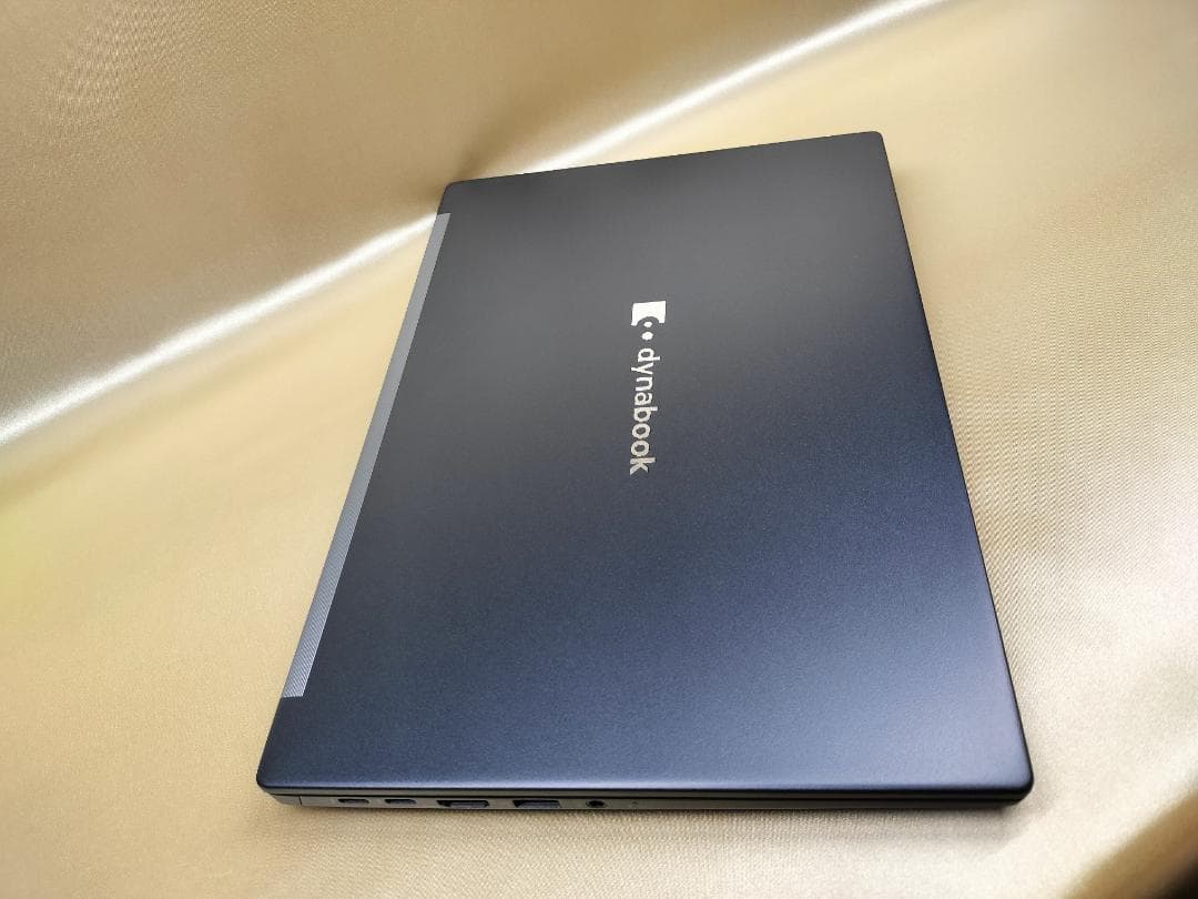 東芝　Dynabook G83/KW　高性能　2023年モデル(K-207)