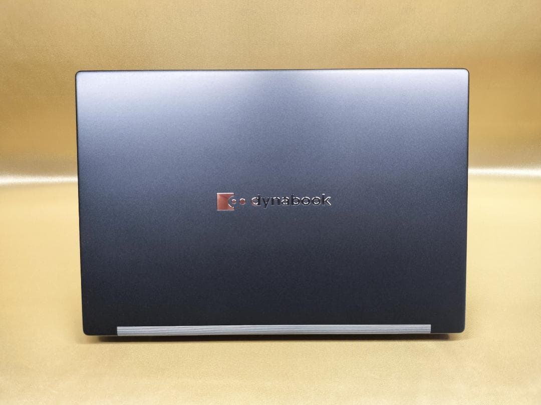 東芝　Dynabook G83/KW　高性能　2023年モデル(K-207)