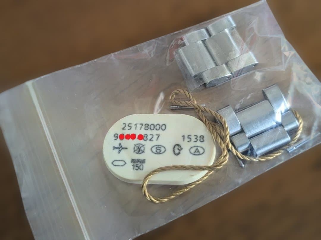 OMEGA シーマスターアクアテラ クォーツ文字盤ブルー美品