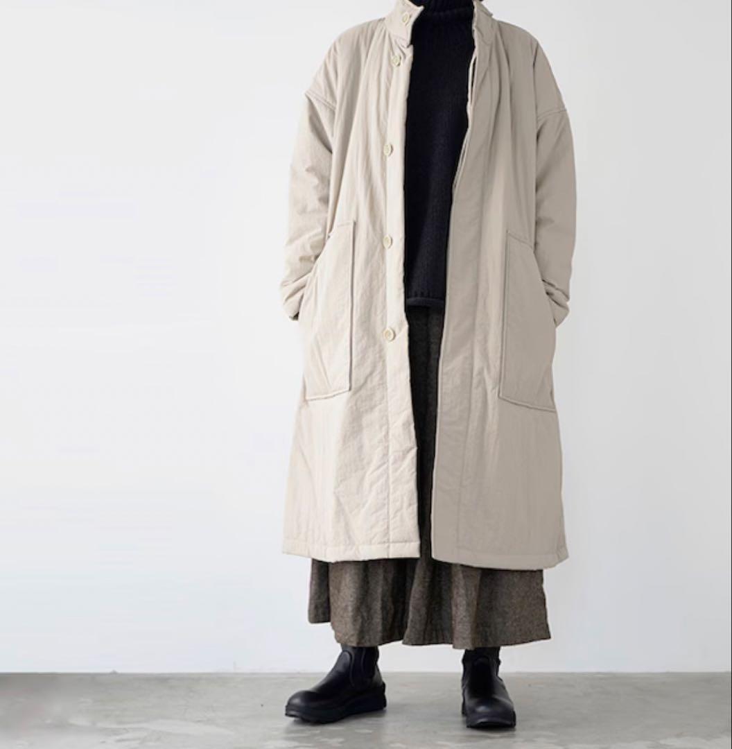 ata 中綿ロングコート