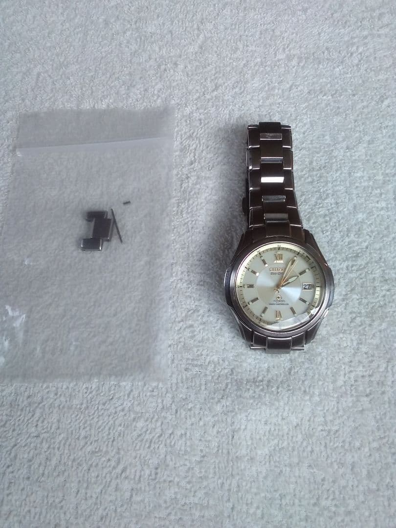 CITIZEN 電波ソーラー アテッサ　二次電池交換済