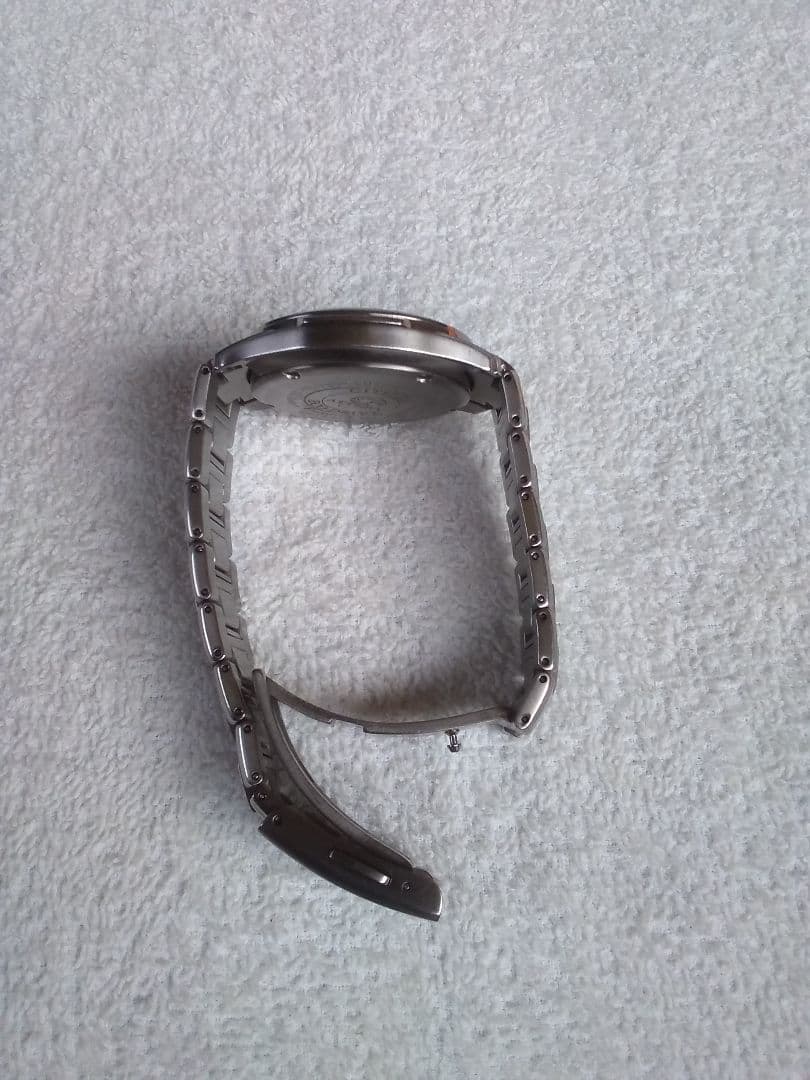 CITIZEN 電波ソーラー アテッサ　二次電池交換済