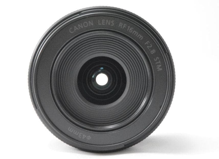 Canon RF 16mm F2.8 STM【キャノン交換式レンズ】【超美品】