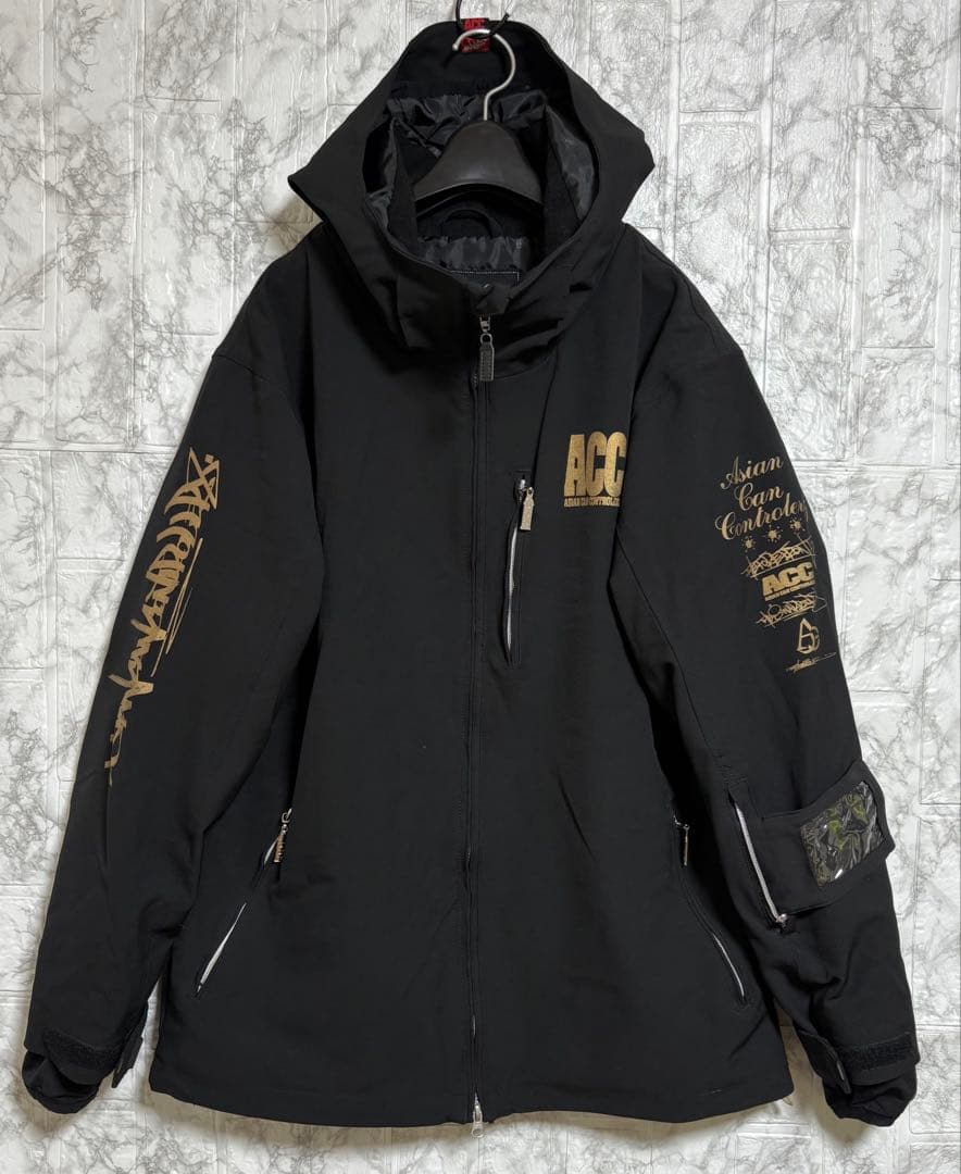 ♦︎良品♦︎ スノーボードウェア　スキーウェア　メンズ　(M、L)