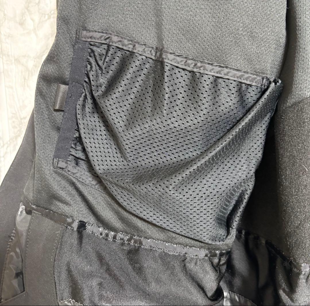 ♦︎良品♦︎ スノーボードウェア　スキーウェア　メンズ　(M、L)