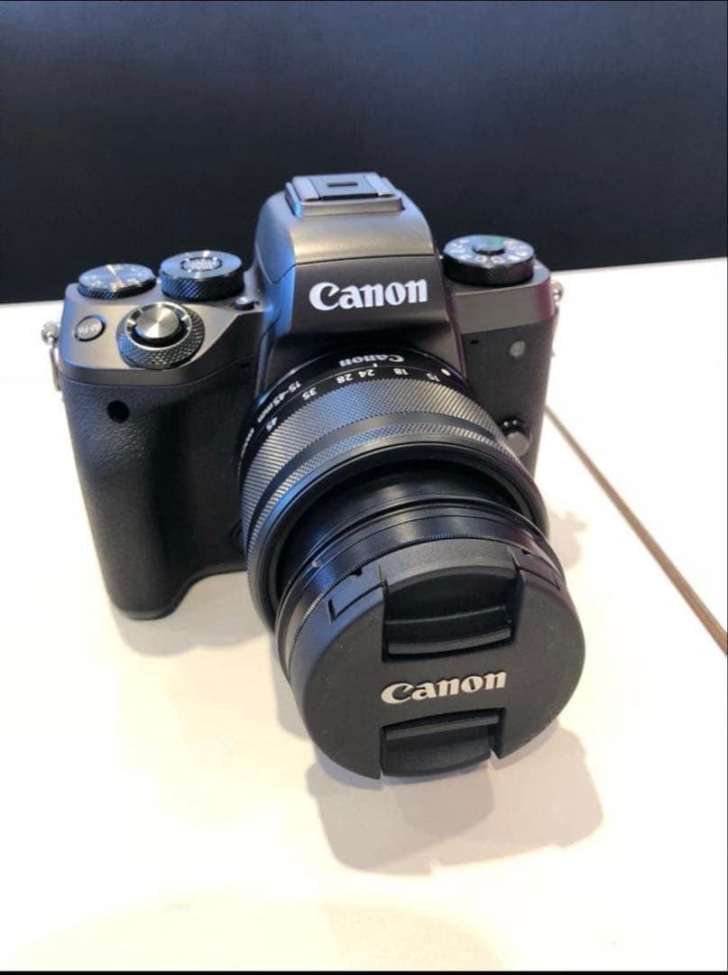 デジタルカメラ EOS M5