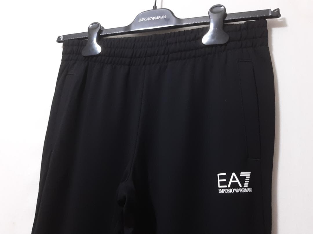 【専用】EA7/アルマーニジュニア　薄手・スウェットパンツ　14A・14歳