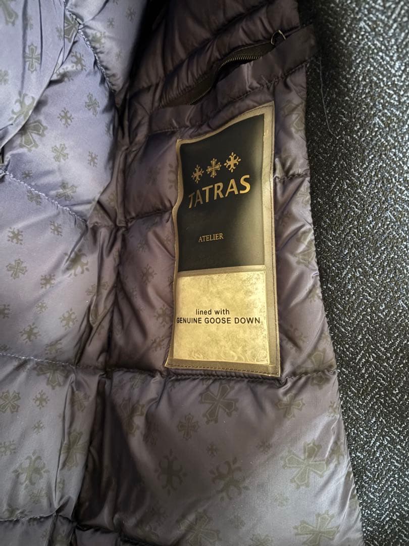 【user_f6cede9e】タトラス　ツイード　ダウンジャケット