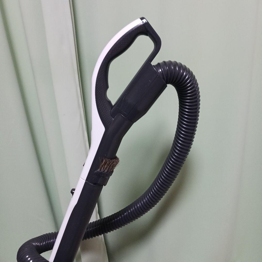 三菱紙パック式掃除機　稼働品　　 2023年製