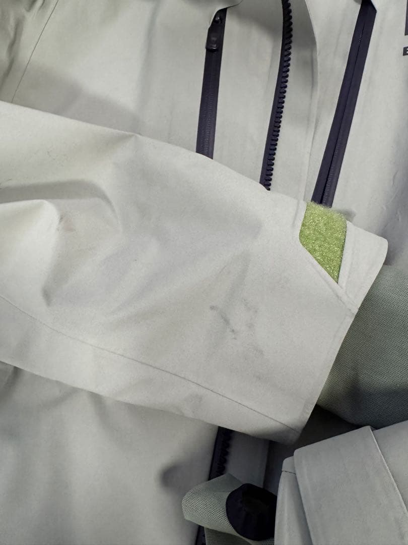 [ak] BURTON スノーボードジャケット M