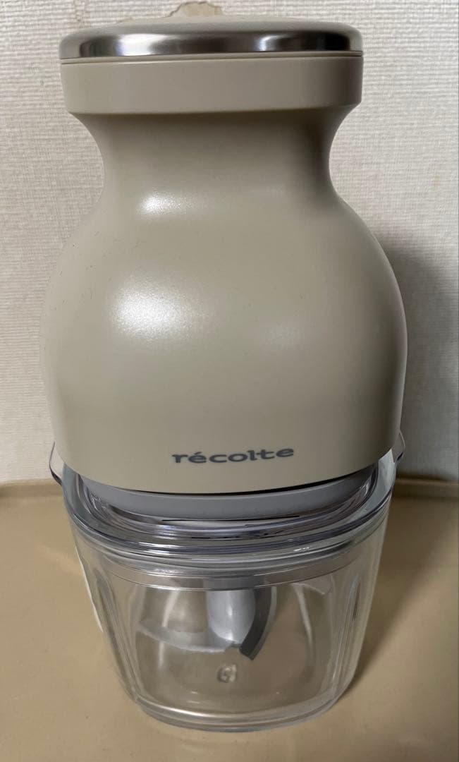 チョップドサラダメーカー　ホワイト　recolte 充電用アダプター付き