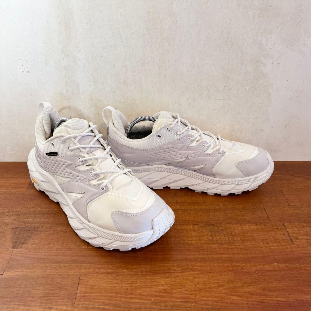 極美品　ホカ　オネオネ　アナカパ ロウ ゴアテックス 25.5センチ　白　465