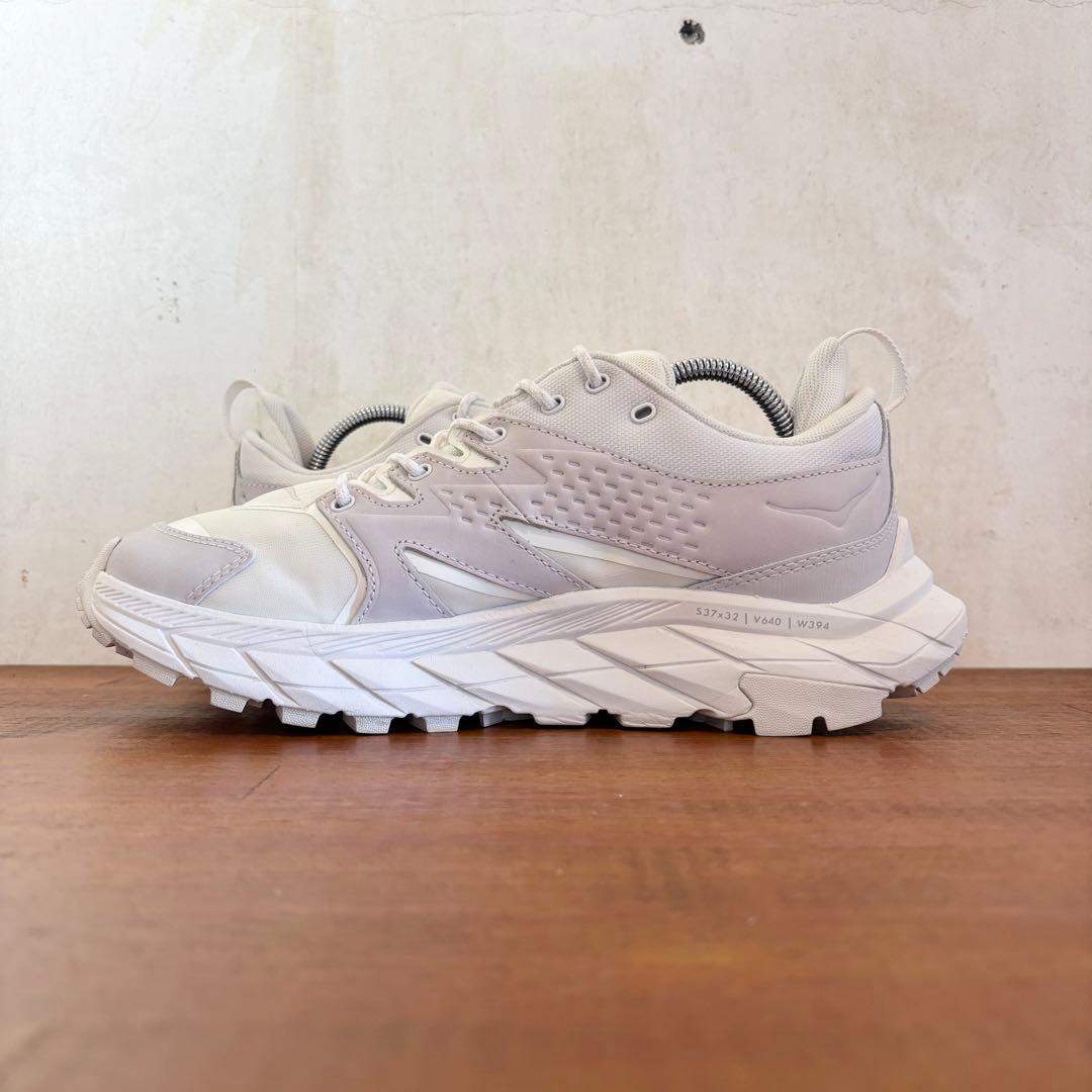 極美品　ホカ　オネオネ　アナカパ ロウ ゴアテックス 25.5センチ　白　465