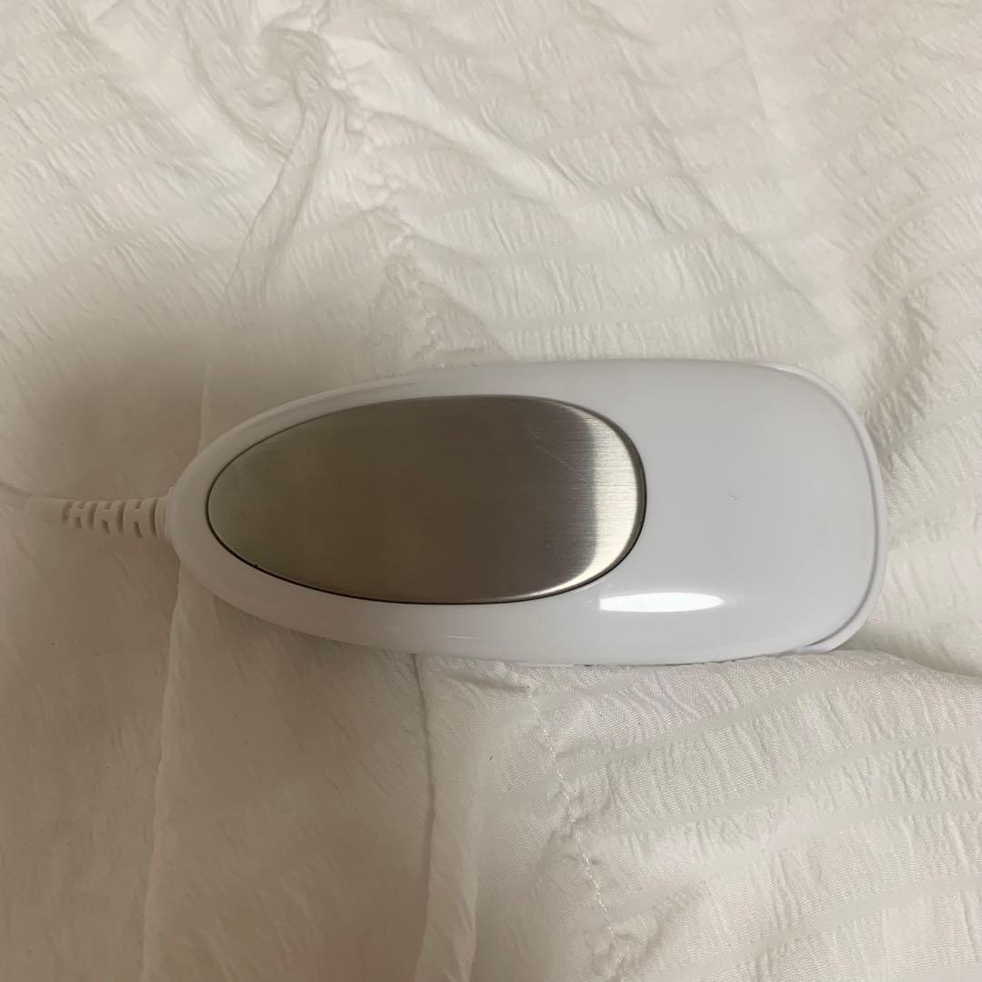 モイスティーヌ　moisteane 美顔器