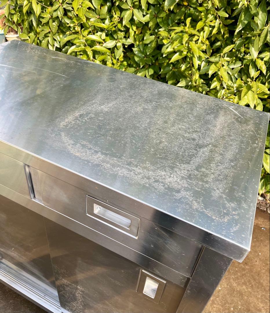 ステンレスは引き出し付きキャビネット　食器棚　作業台　890×450×1050