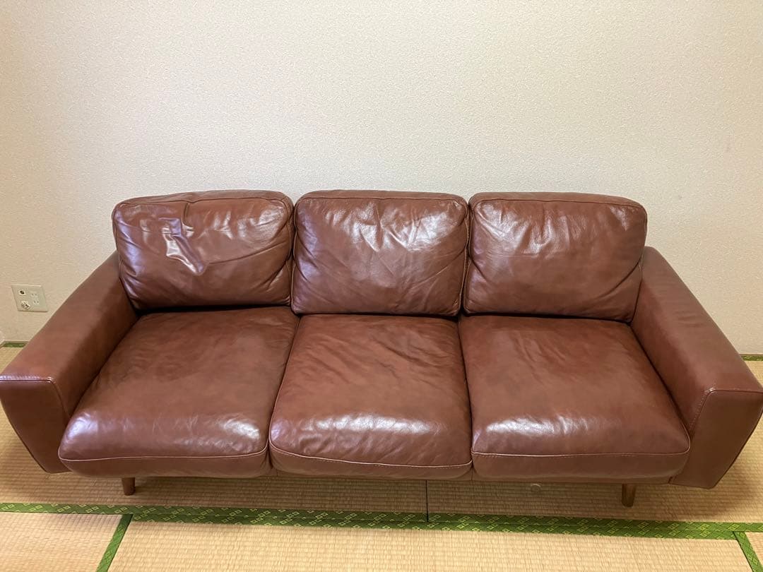 モコシ unicoウニコ　MOLNモルン レザーソファ3シーター