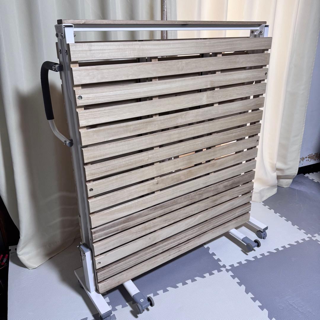 ニトリシングル折りたたみ桐すのこパイプベッド