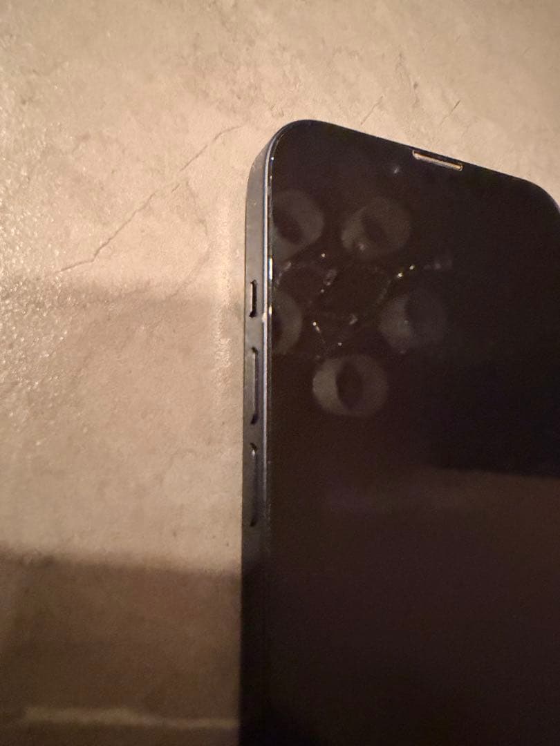 Apple iPhone 14 ミッドナイト128GB SIMフリー本体と箱付き