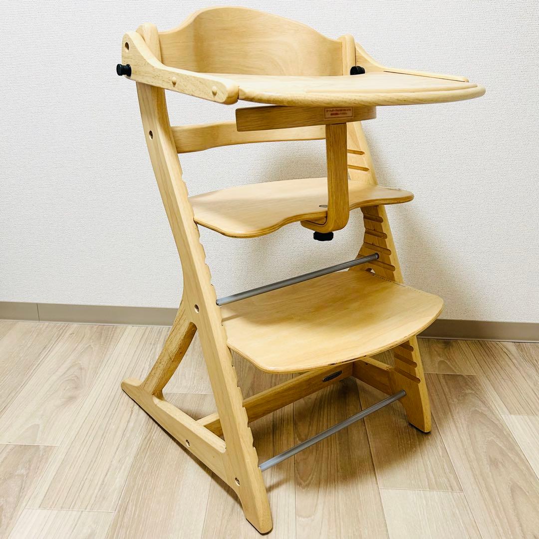 極美品 大和屋 すくすくチェアスリムプラス 純正セーフティベルト付 ハイチェア