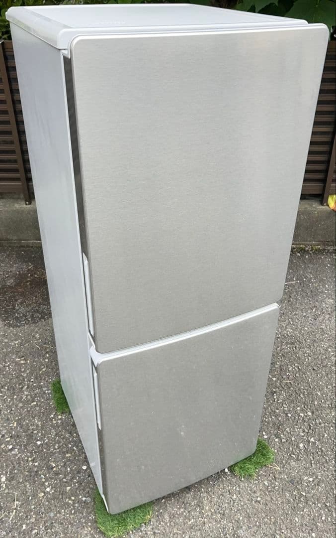 エルソニック冷凍冷蔵庫148L横縞模様ステンレス調自動霜取り機能付き19年製