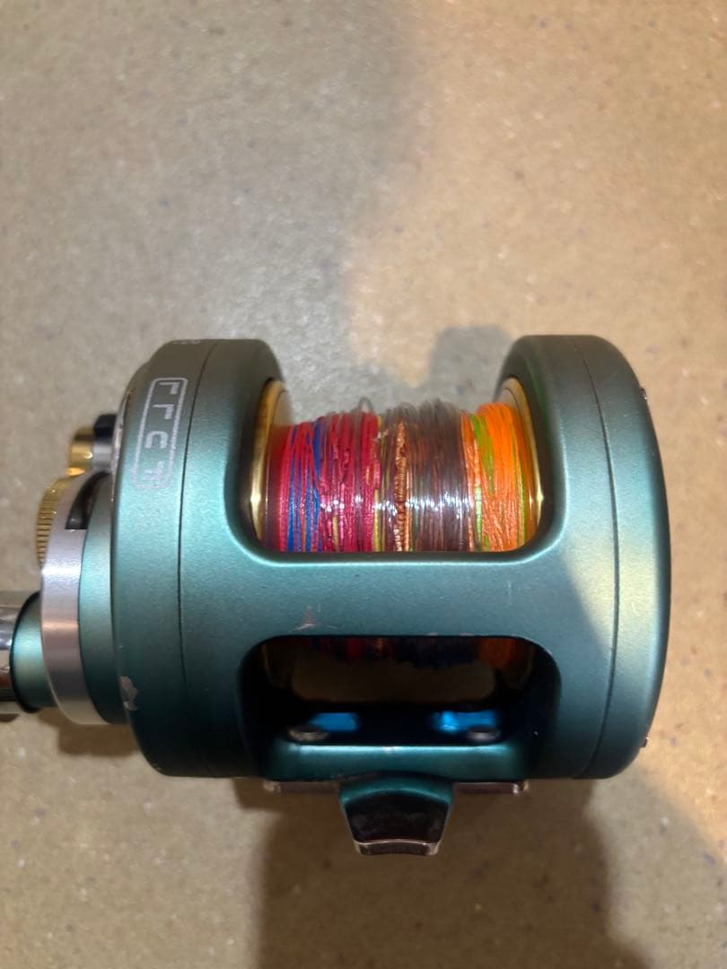 格安 TICA TEAM ST12 ベイトリール トローリング 船用 ジギング