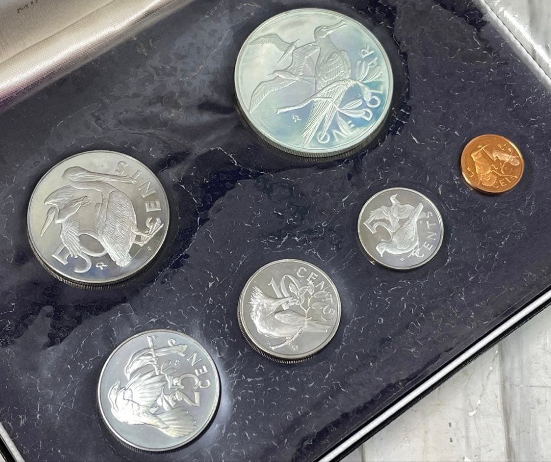 【銀貨保証】極美品　ヴァージン諸島 プルーフ貨幣セット 1ドル銀貨含　SV925