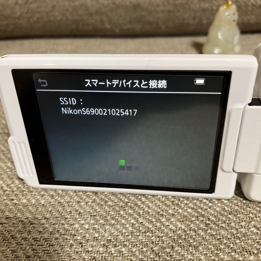 【激レア】Nikon COOLPIX S6900 ホワイト デジタルカメラ