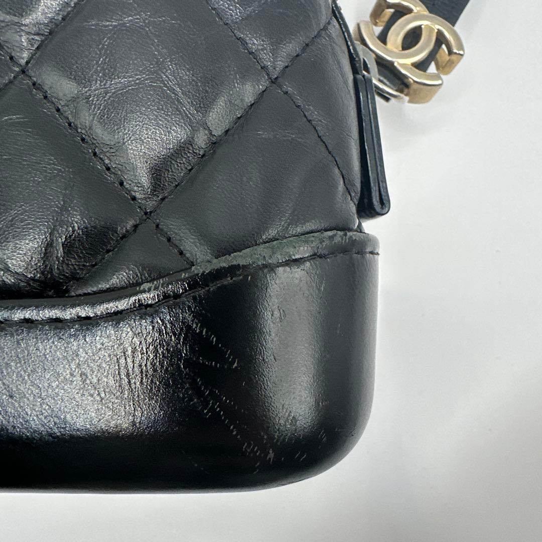 CHANEL マトラッセ　レザーポーチ　ブラック