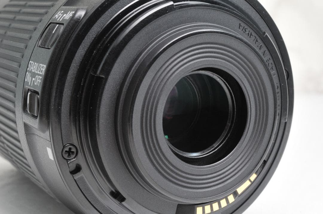 美品❣️Canon EF-S 55-250mm IS STM ⭐️望遠レンズ