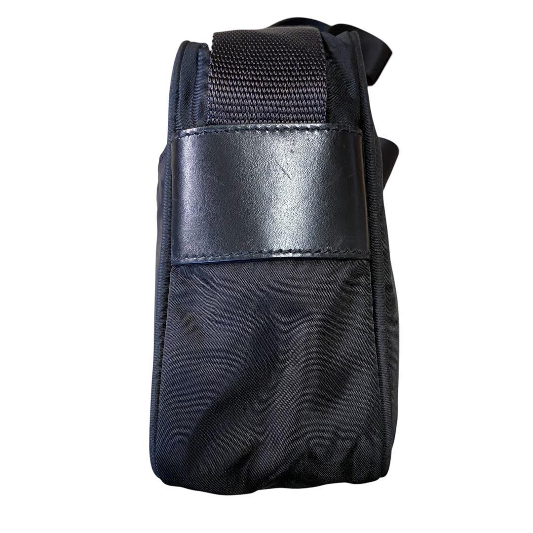 PRADA プラダ 三角ロゴプレート テスートナイロン ショルダーバッグ