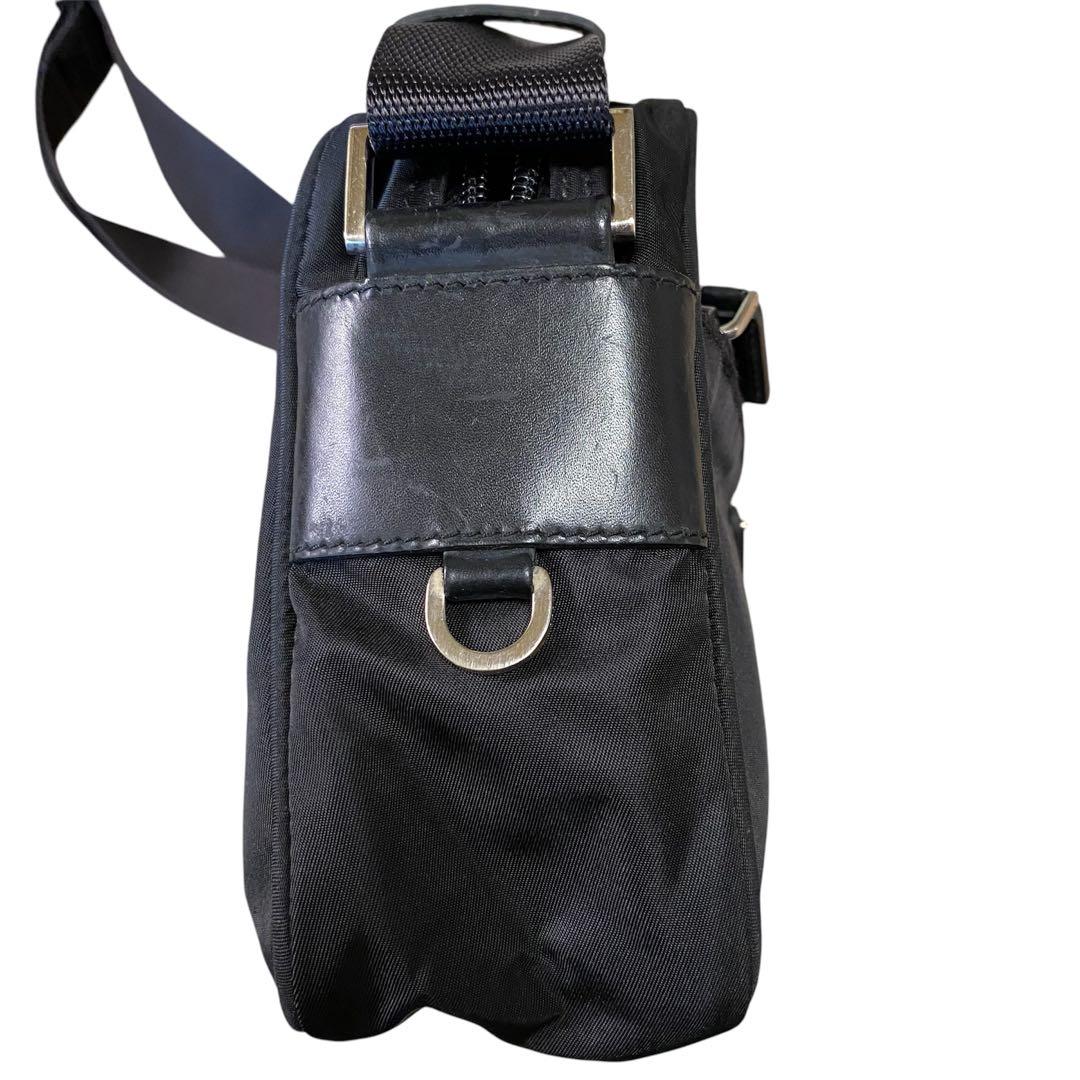 PRADA プラダ 三角ロゴプレート テスートナイロン ショルダーバッグ