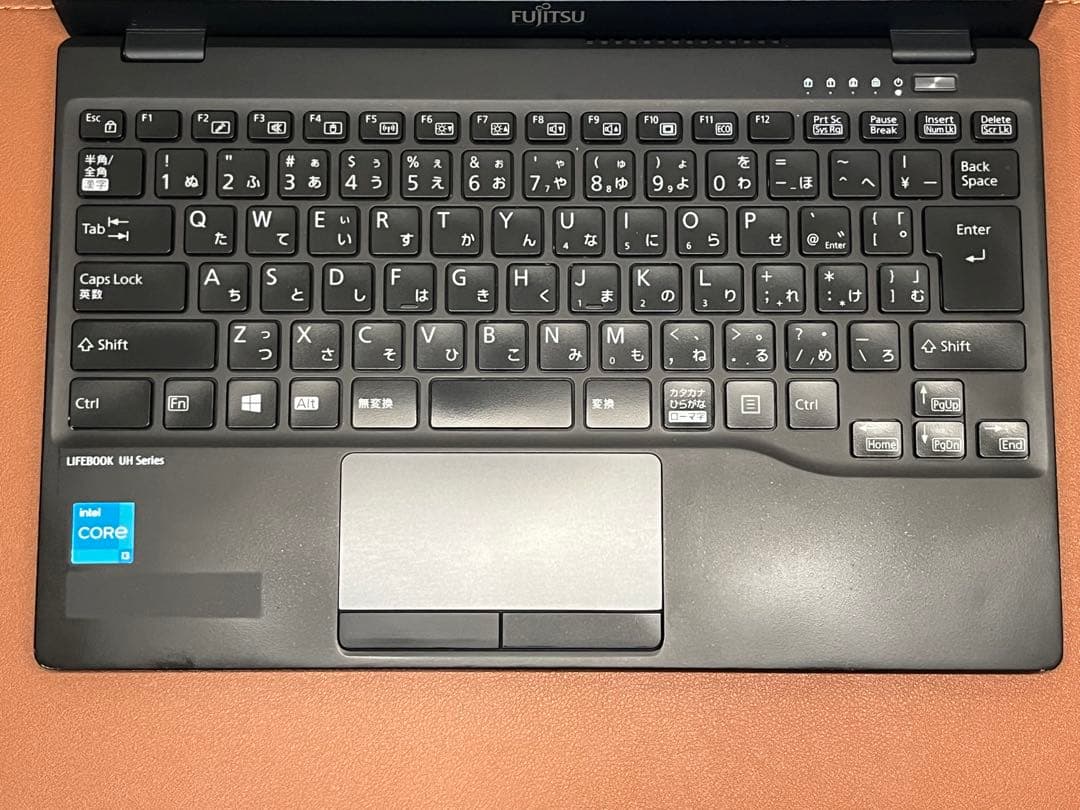 LIFEBOOK UH08 i3-1115G4 FHD 8G 顔認証 240GB