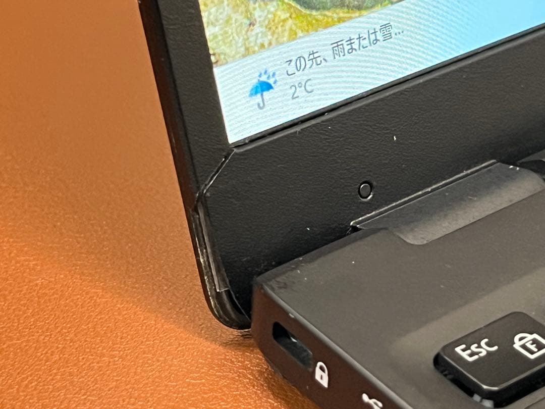 LIFEBOOK UH08 i3-1115G4 FHD 8G 顔認証 240GB