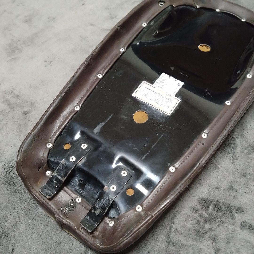 SR400 イージーライダース製 ナイトロヘッズ タックロールシート ブラウン