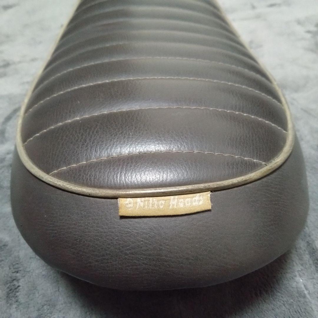 SR400 イージーライダース製 ナイトロヘッズ タックロールシート ブラウン