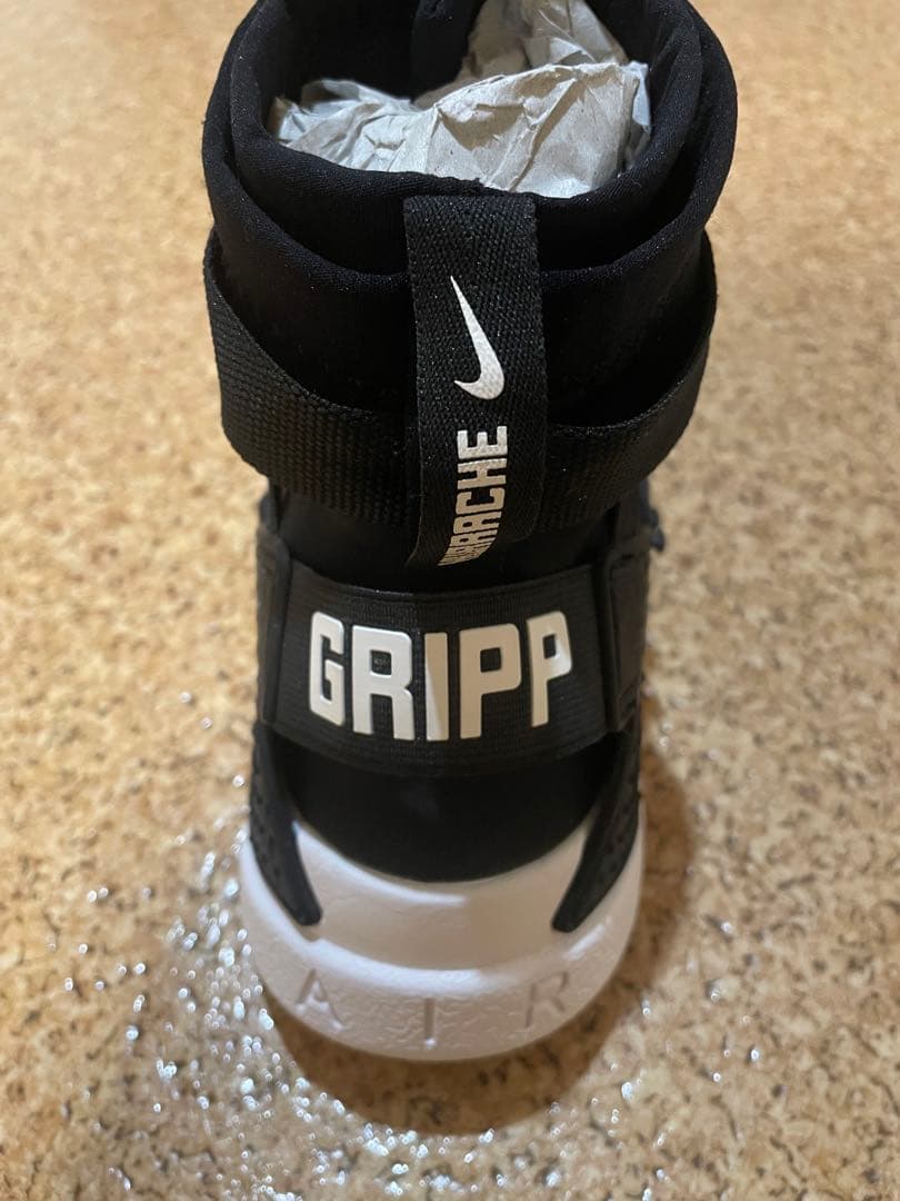 【新品未使用タグ付き】Nike エアハラチグリップ 10.5 US 28.5