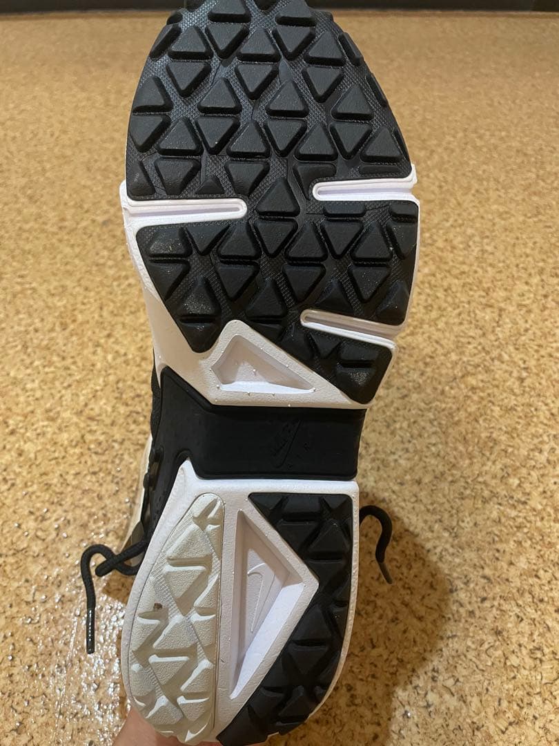 【新品未使用タグ付き】Nike エアハラチグリップ 10.5 US 28.5