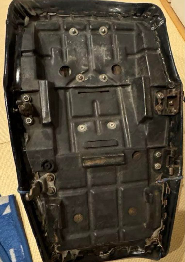 xj400.550 3段シート50cm 金具あり