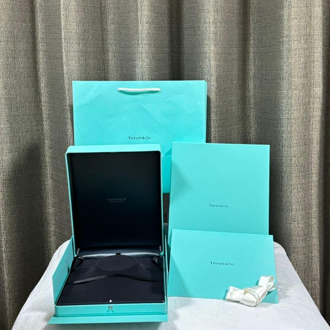 Tiffany & Co. ギフトボックス 大きめ