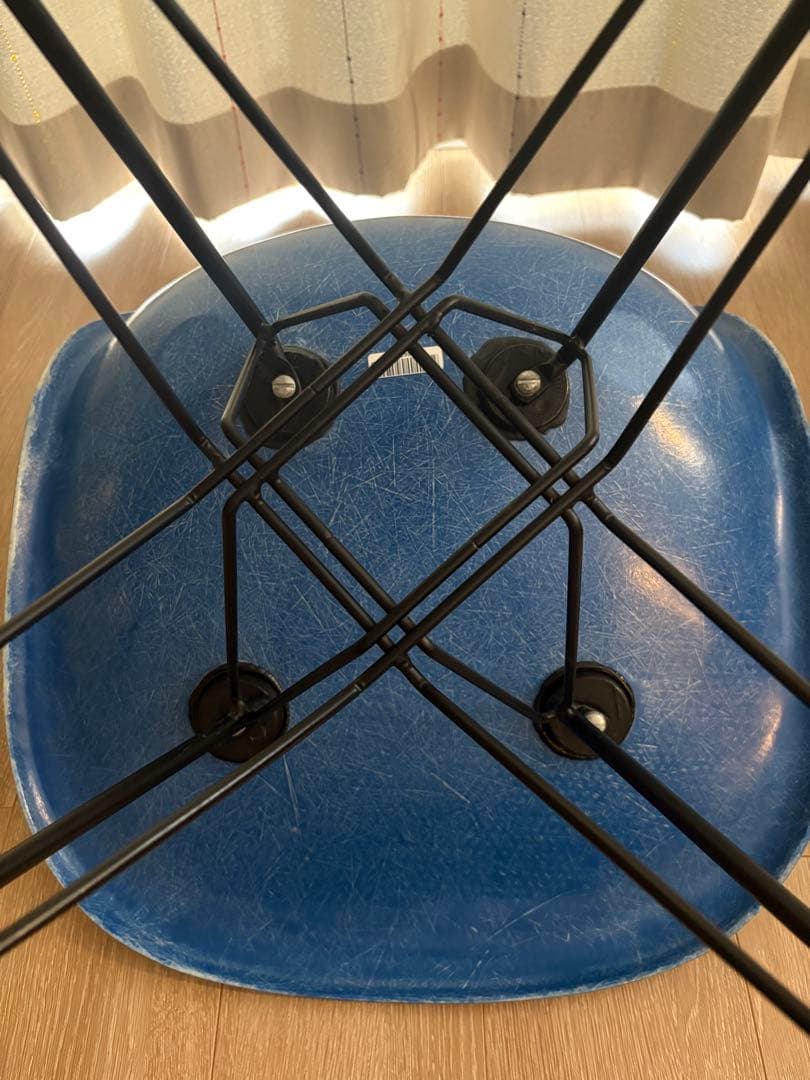 #blu navy　ハーマンミラー　ヴィンテージ　サイドシェルチェア