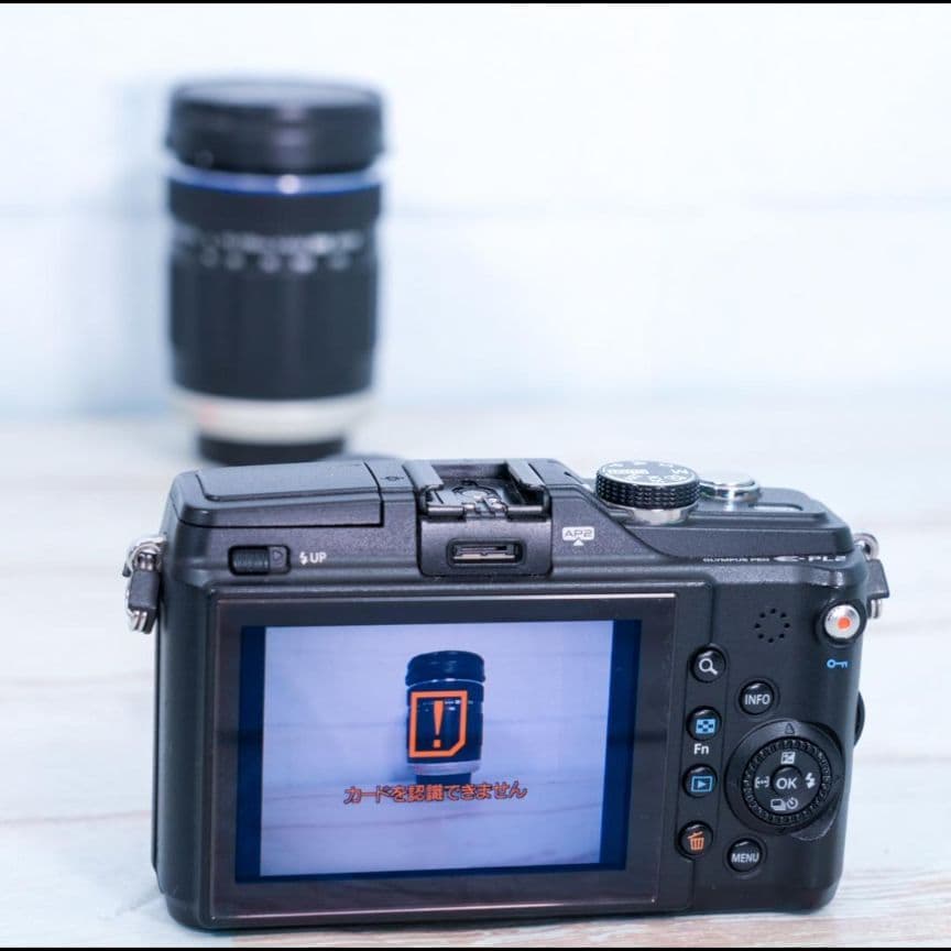 良品✨OLYMPUS E-PL2 レンズセット 説明書付